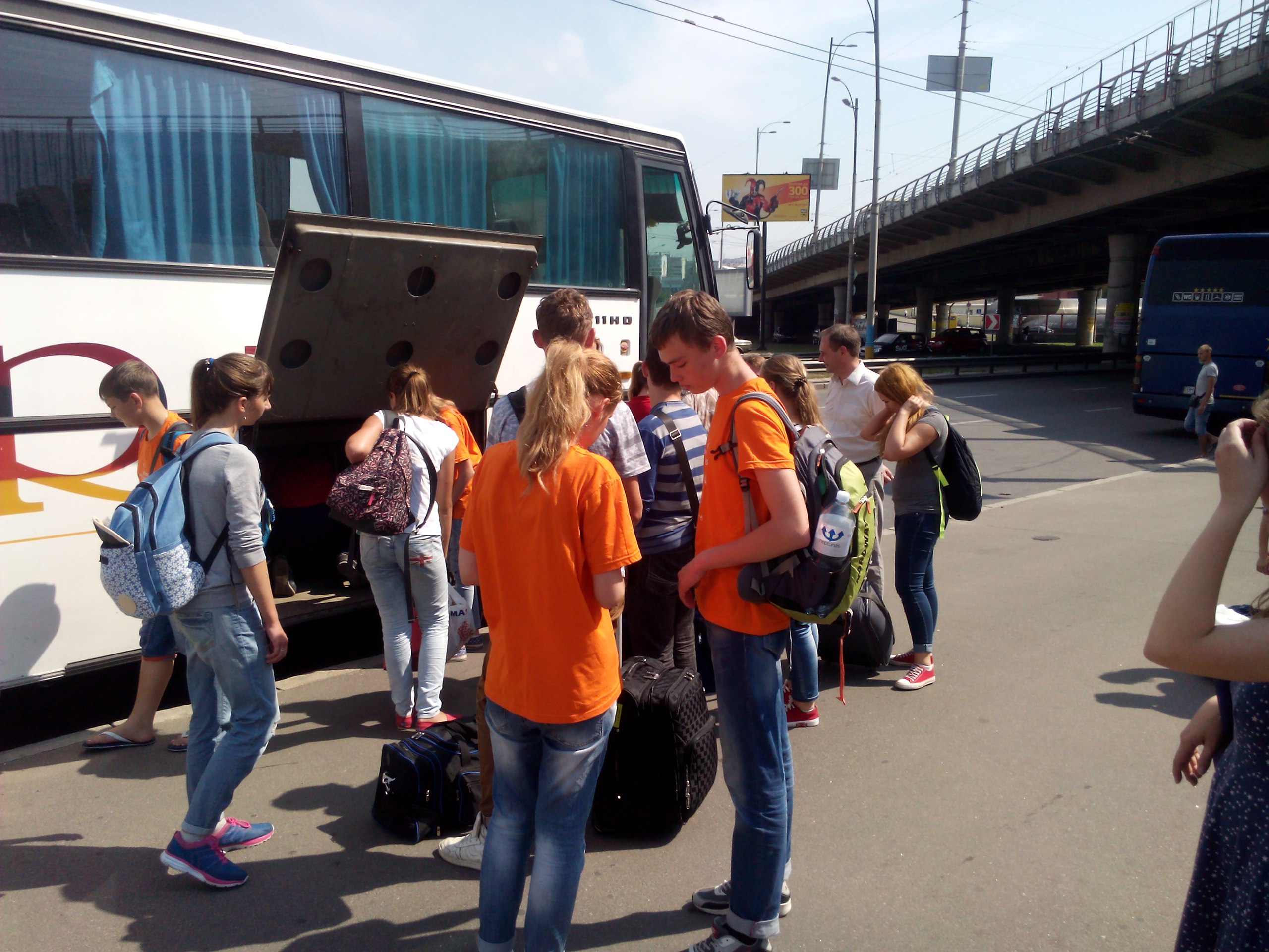 photo18893987 372923567